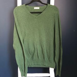 J. Crew V-Neck Sweater. Slim Fit
